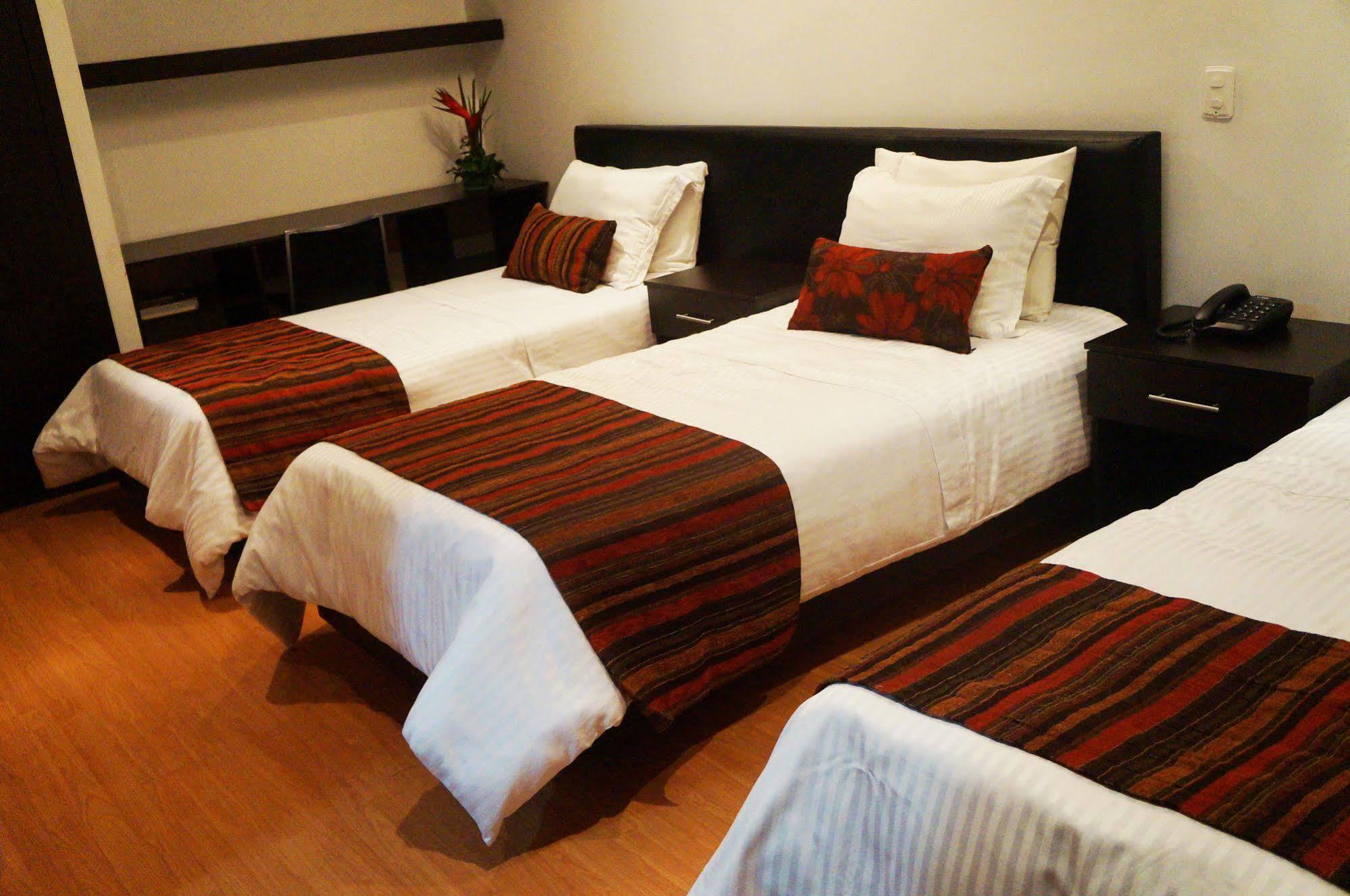 Hotel Airport Travel Богота Экстерьер фото