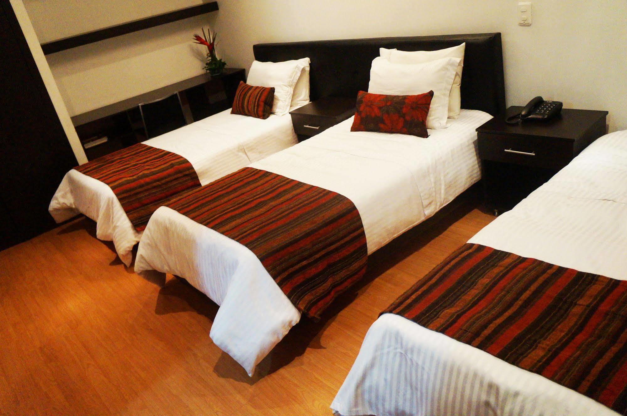 Hotel Airport Travel Богота Экстерьер фото